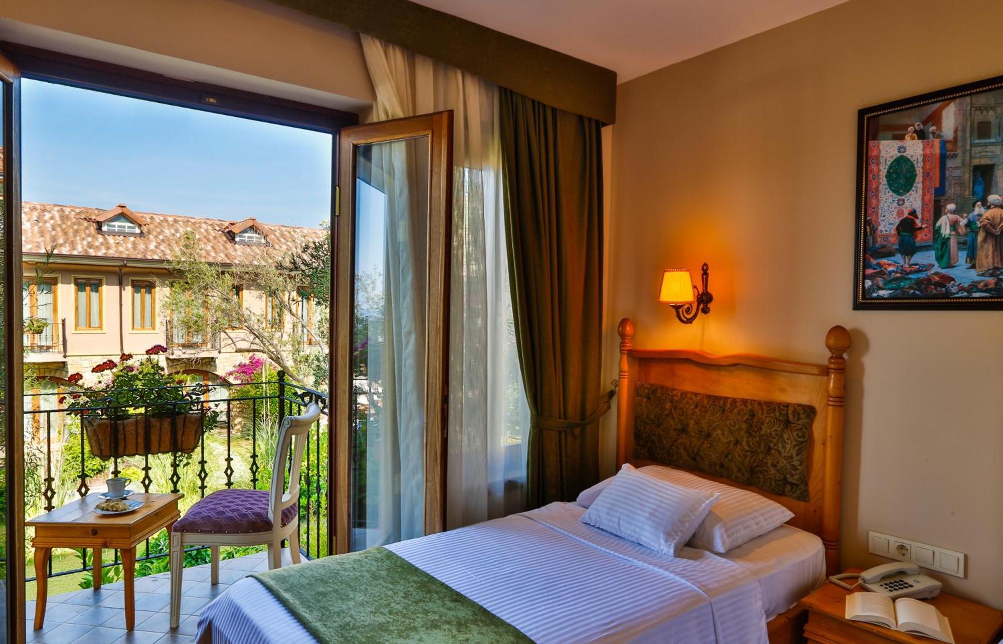 Palace Hotel Olive Odore Küçükkuyu Kültér fotó